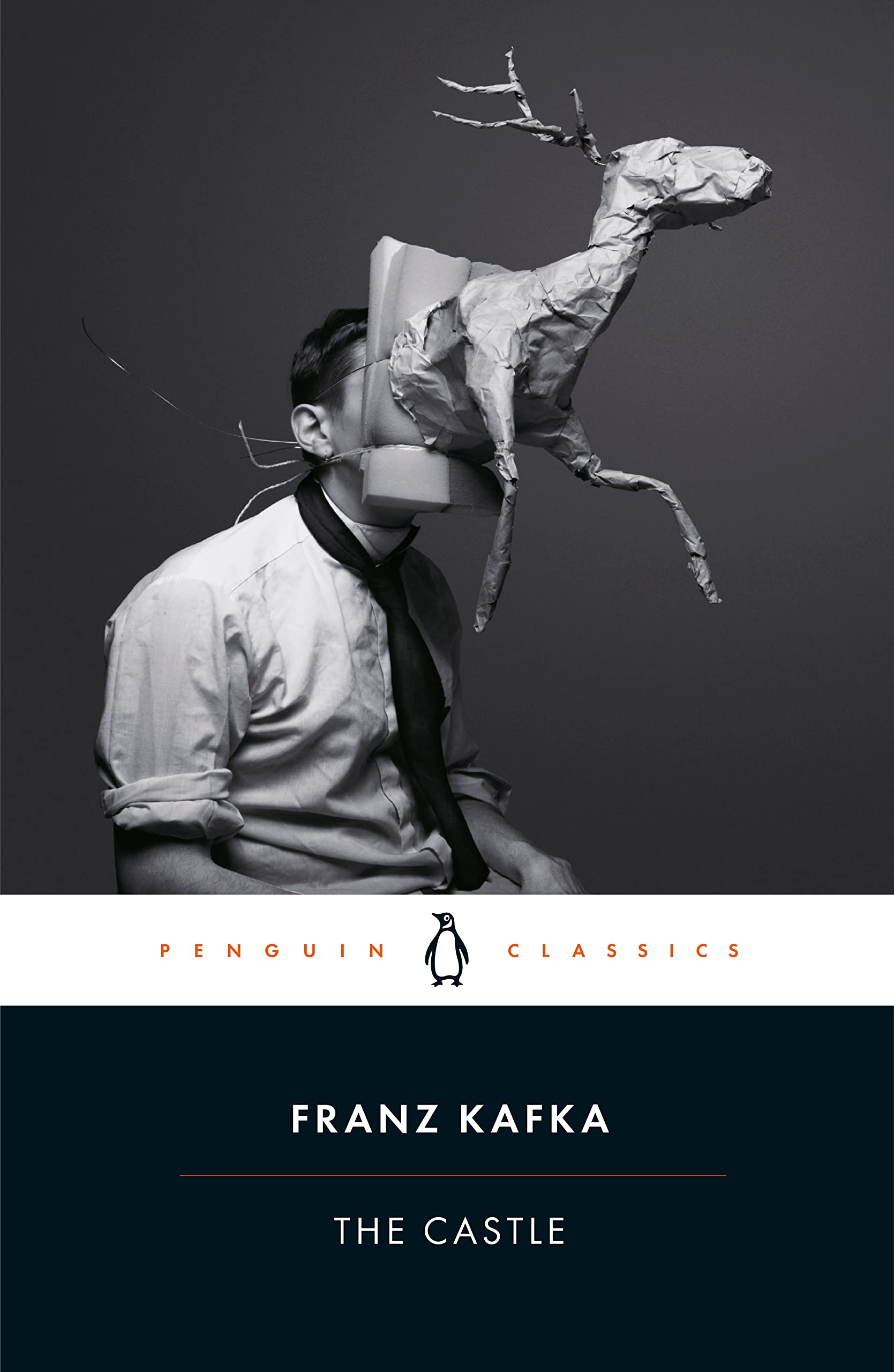 قیمت و خرید کتاب The Castle قصر اثر Kafka کافکا کتاب ملت