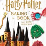 کتاب The Official Harry Potter Baking Book: 40+ Recipes Inspired by the Films  کتاب رسمی کتاب پخت هری پاتر: 40+ دستور غذا با الهام از فیلم ها